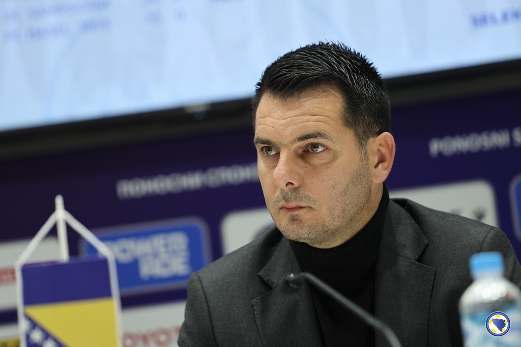 Zmajevi bi mogli dobiti novo pojačanje: Spahić već razgovarao s talentovanim fudbalerom!